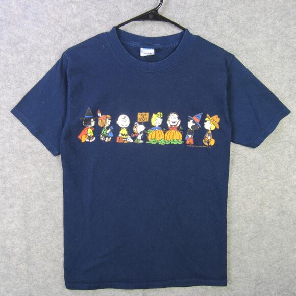 Peanuts Shirt Mens Small Blue Snoopy Charlie Brown Halloween Trick Or Treat Tee - Picture 1 of 8